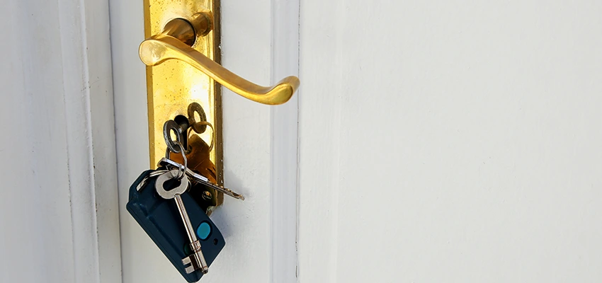 Broken Door Key Extraction in Pollock Pines, CA